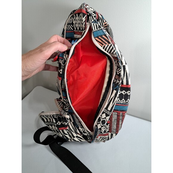 Kavu Original Rope Sling Bag Crossbody Backpack Purse Aztec Southwestern - Picture 8 of 10